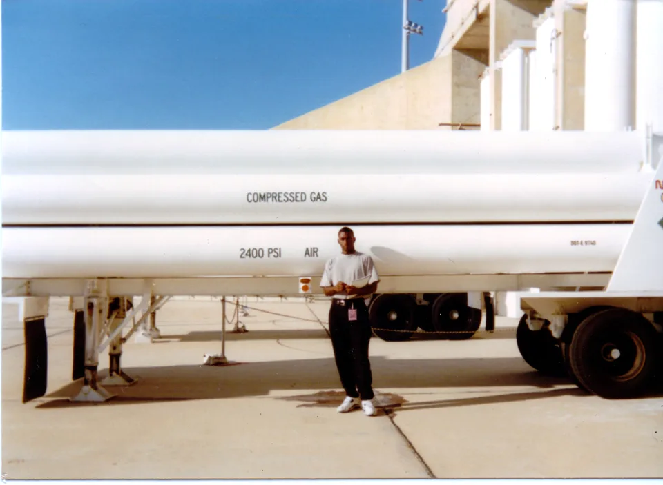 Pad 39B, 1997: inspecting a 2,400 psi compressed-air tube trailer. Photo from my own collection.